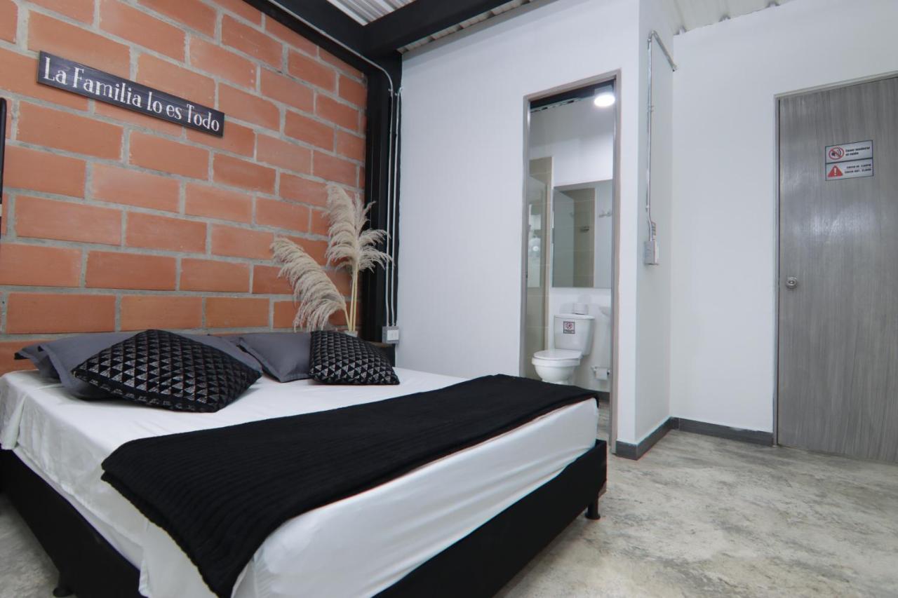 Hotel Casa Malibu Medellin Exterior photo