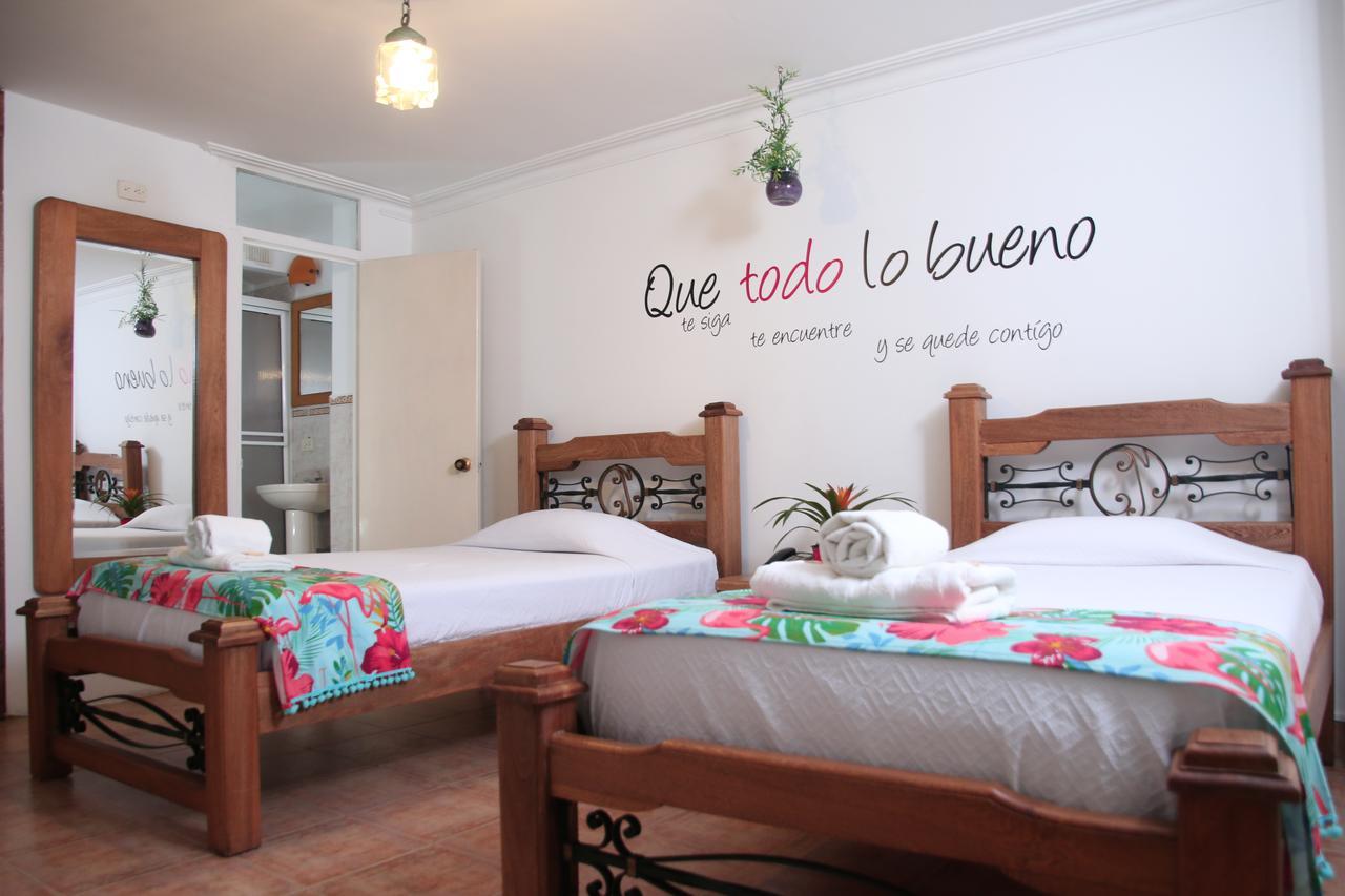 Hotel Casa Malibu Medellin Exterior photo