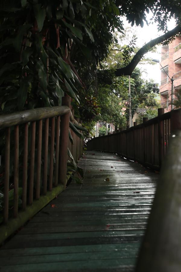 Hotel Casa Malibu Medellin Exterior photo