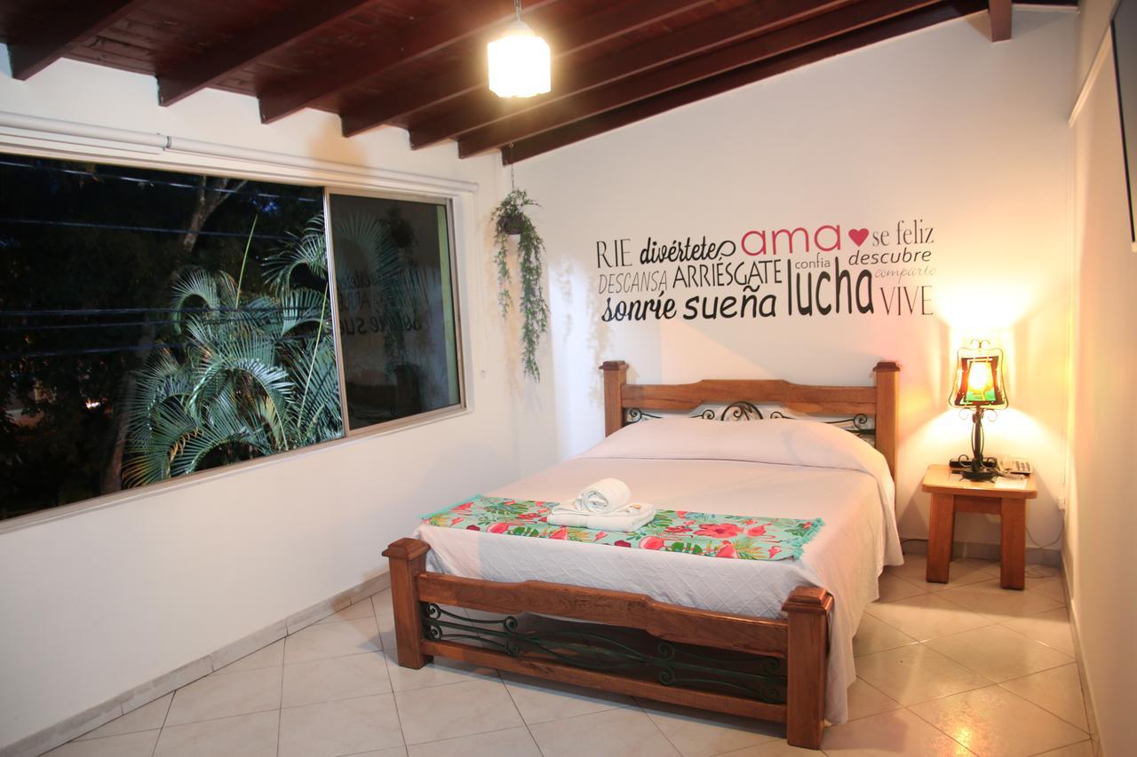 Hotel Casa Malibu Medellin Exterior photo