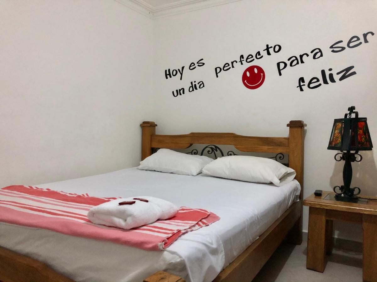 Hotel Casa Malibu Medellin Exterior photo
